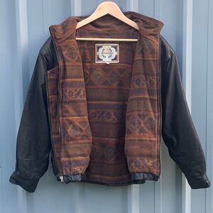 * VINTAGE * PARIS SPORT CLUB • Size Large Fur Hood Leather Jacket